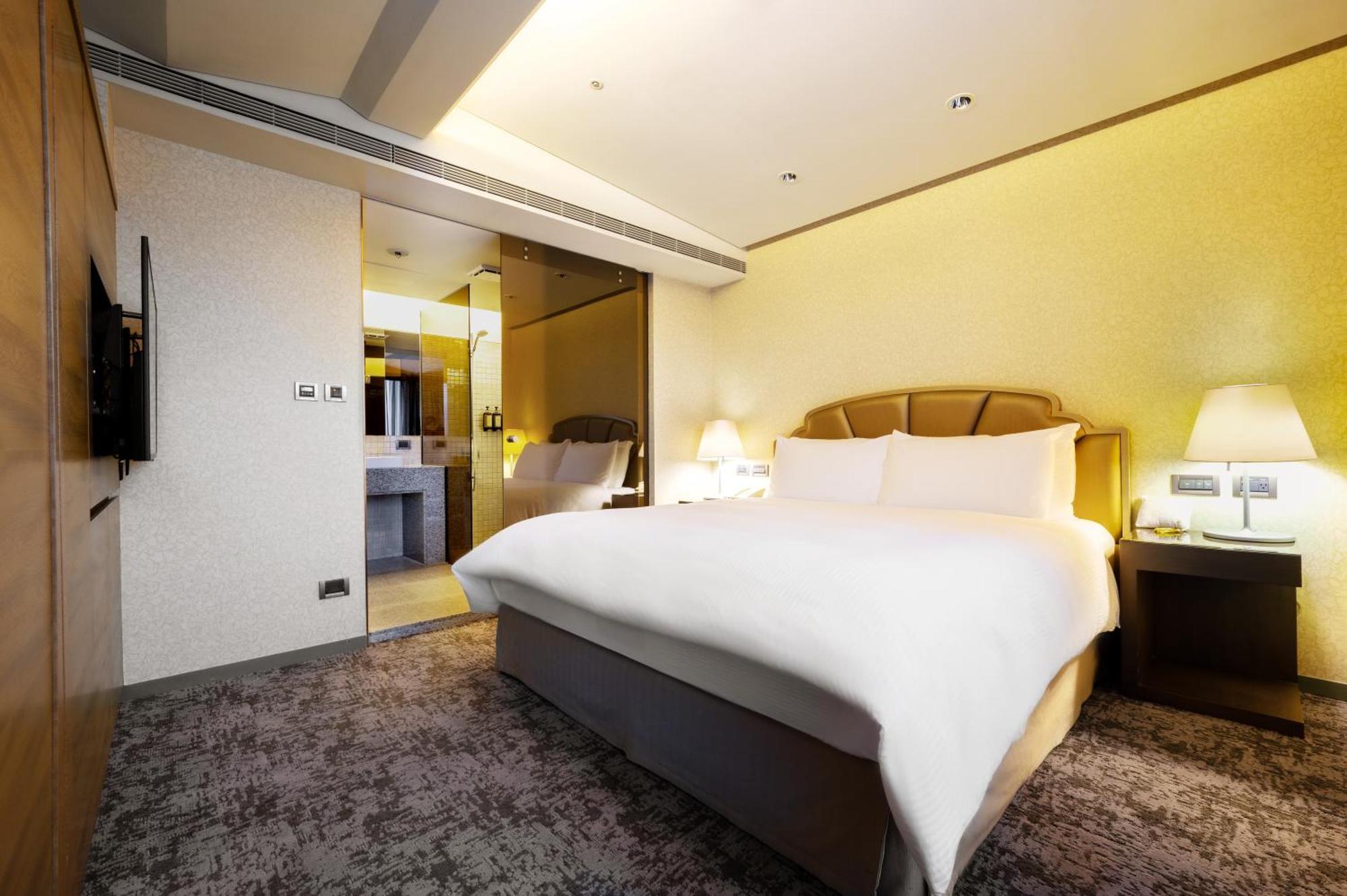 The Landis Taipei Hotel Exterior photo Deluxe Room