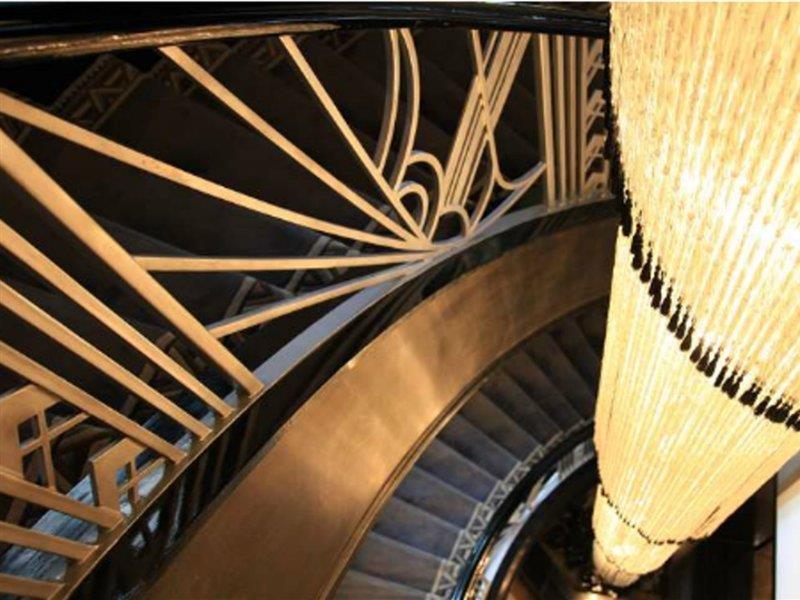The Landis Taipei Hotel Exterior photo The staircase